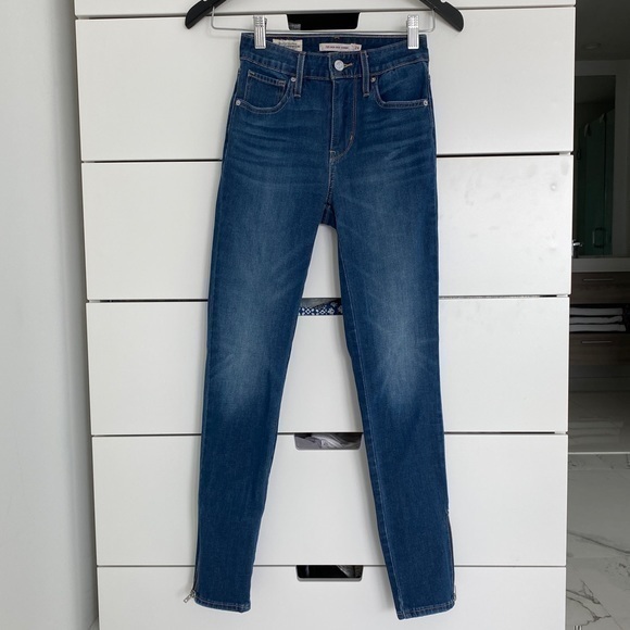 Levi’s 721 jeans with bottom zippers - Picture 1 of 7